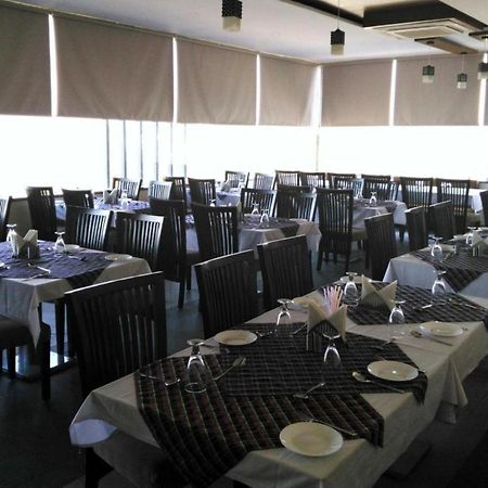 Hotel Signetic Blue Bhopal Ngoại thất bức ảnh