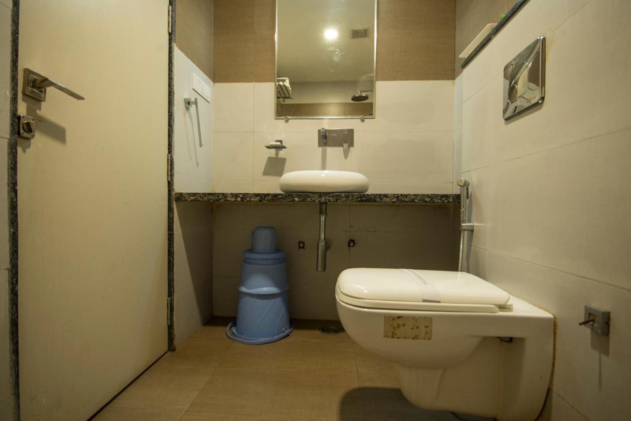 Hotel Signetic Blue Bhopal Ngoại thất bức ảnh